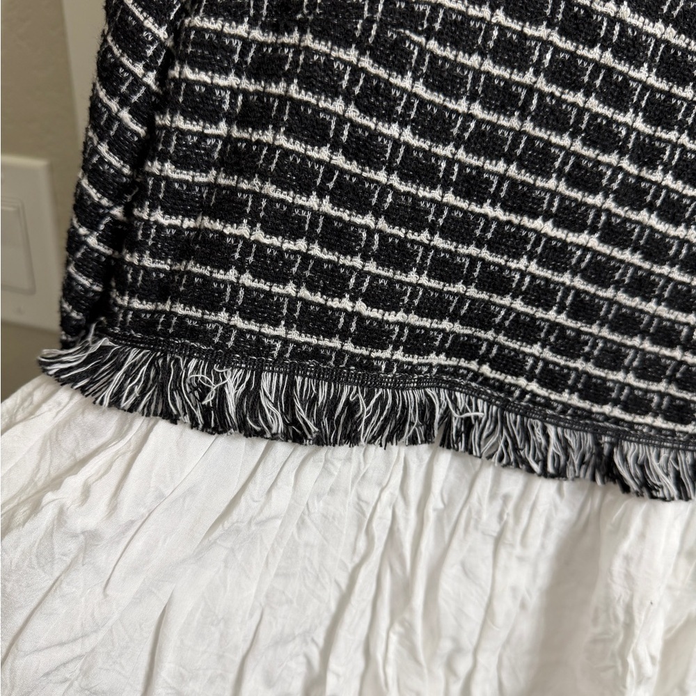Anthropologie Black White Textured Peplum Top XS Ruffle Hem 3/4 Sleeve - Picture 4 of 7